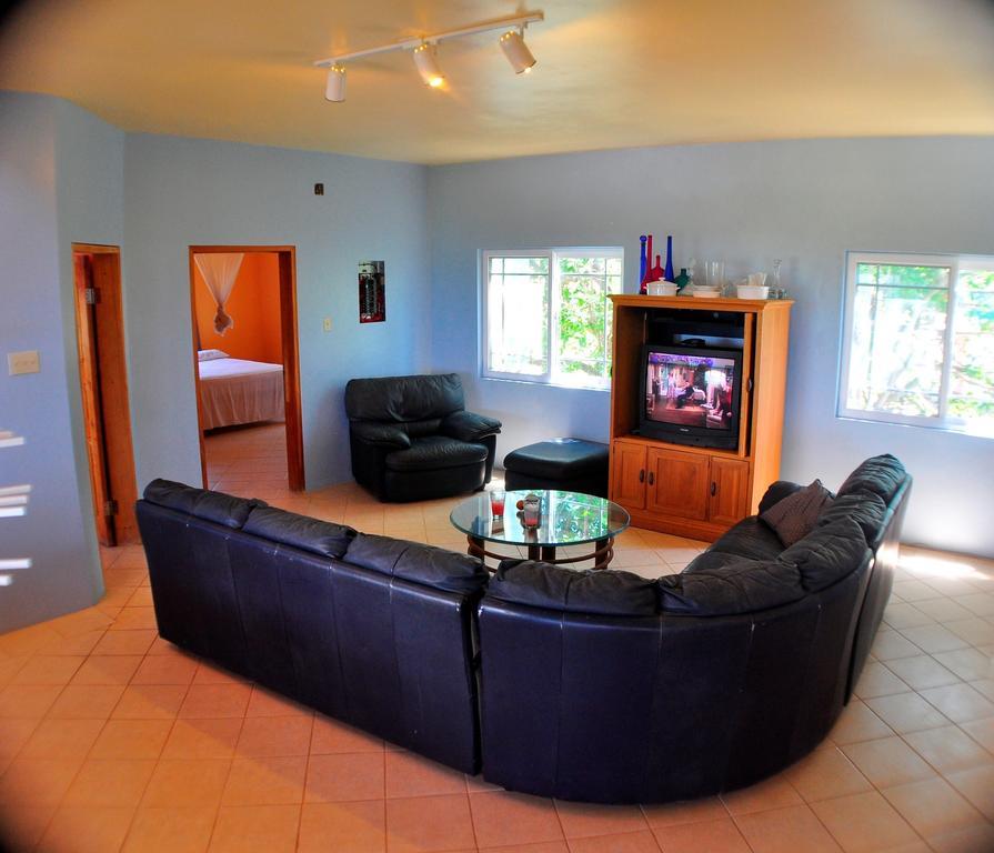Hotel Jah Freedom Negril Esterno foto